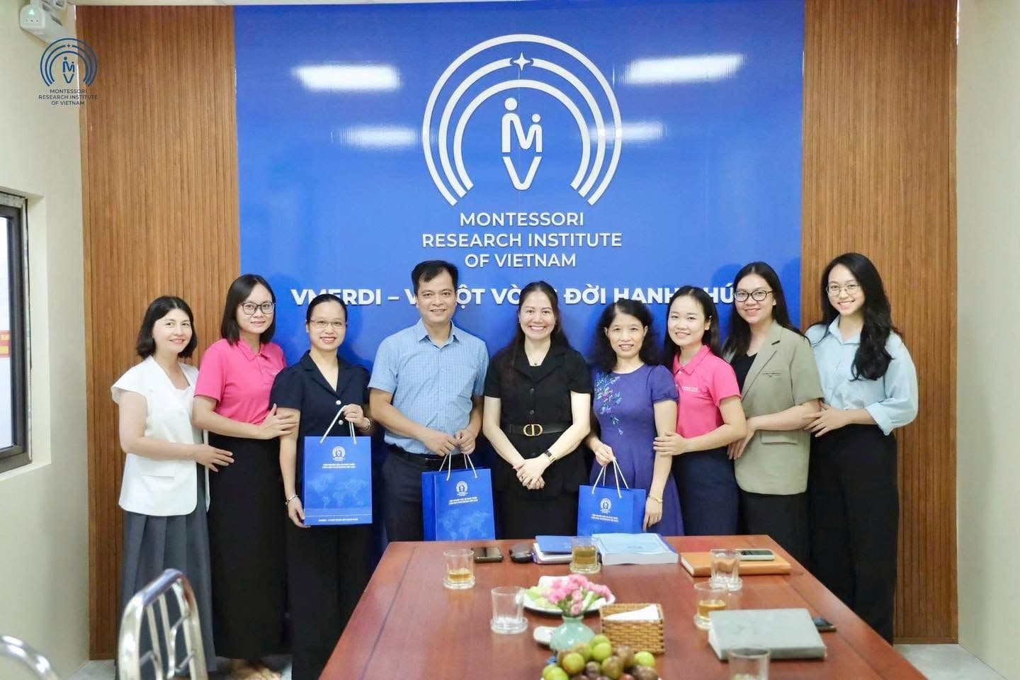 🤝 KẾT NỐI TRI THỨC – KIẾN TẠO GIÁ TRỊ CHO TRẺ THƠ